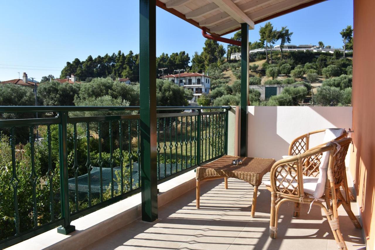 Orange Tree Garden Apartment Pefkochori Exterior photo