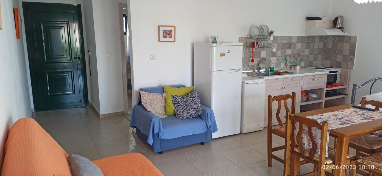 Orange Tree Garden Apartment Pefkochori Exterior photo
